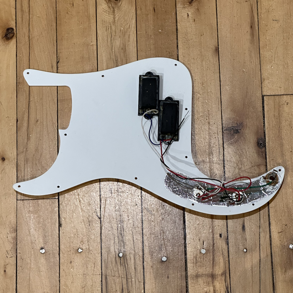 Fender (import) Loaded Precision Bass Pickguard Twin Town Guitars