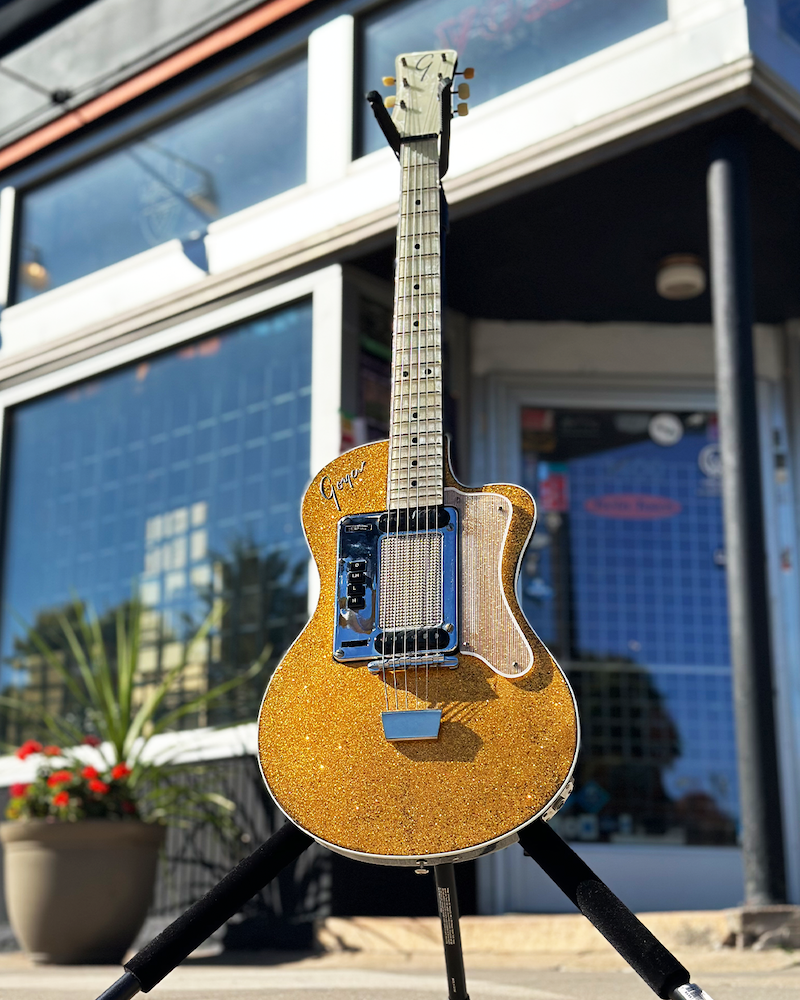 Goya Model 80 Gold Sparkle Electric Guitar With Gig Bag USED Twin