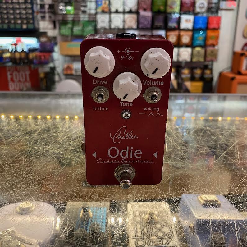 classic distortion pedal Chellee Odie Overdrive Effect Pedal USED – Twin Town Guitars