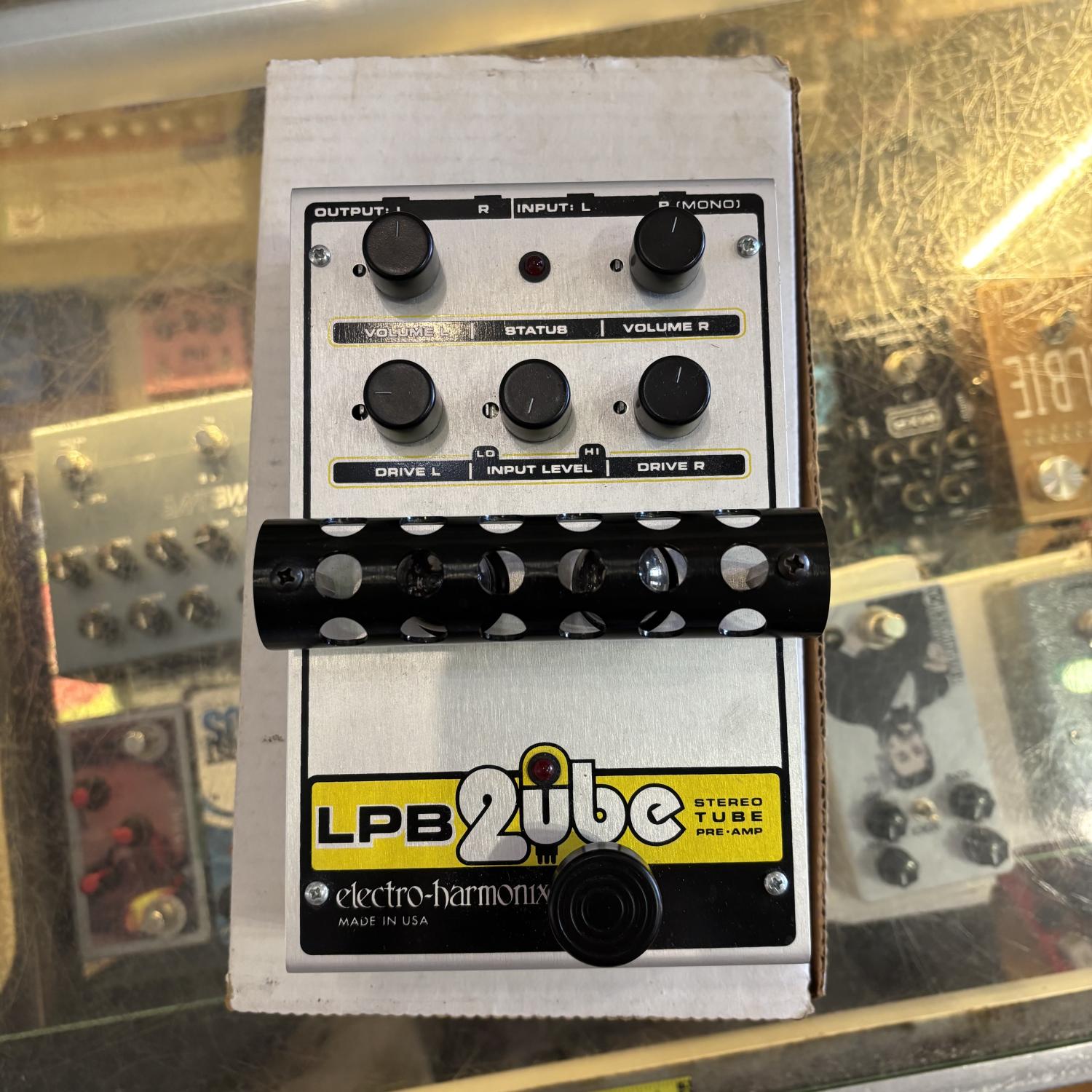 Get Your Boost Effects Pedals at Twin Town Guitars!