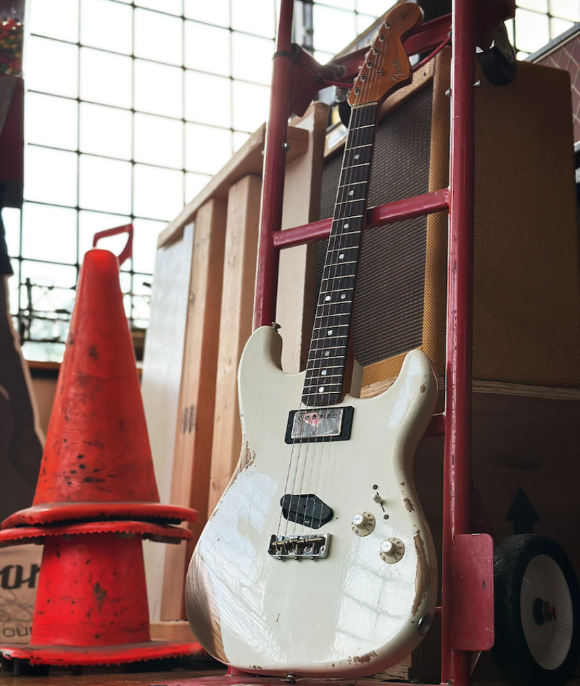 Fender Custom Shop Limited Heavy Relic Aged Olympic White