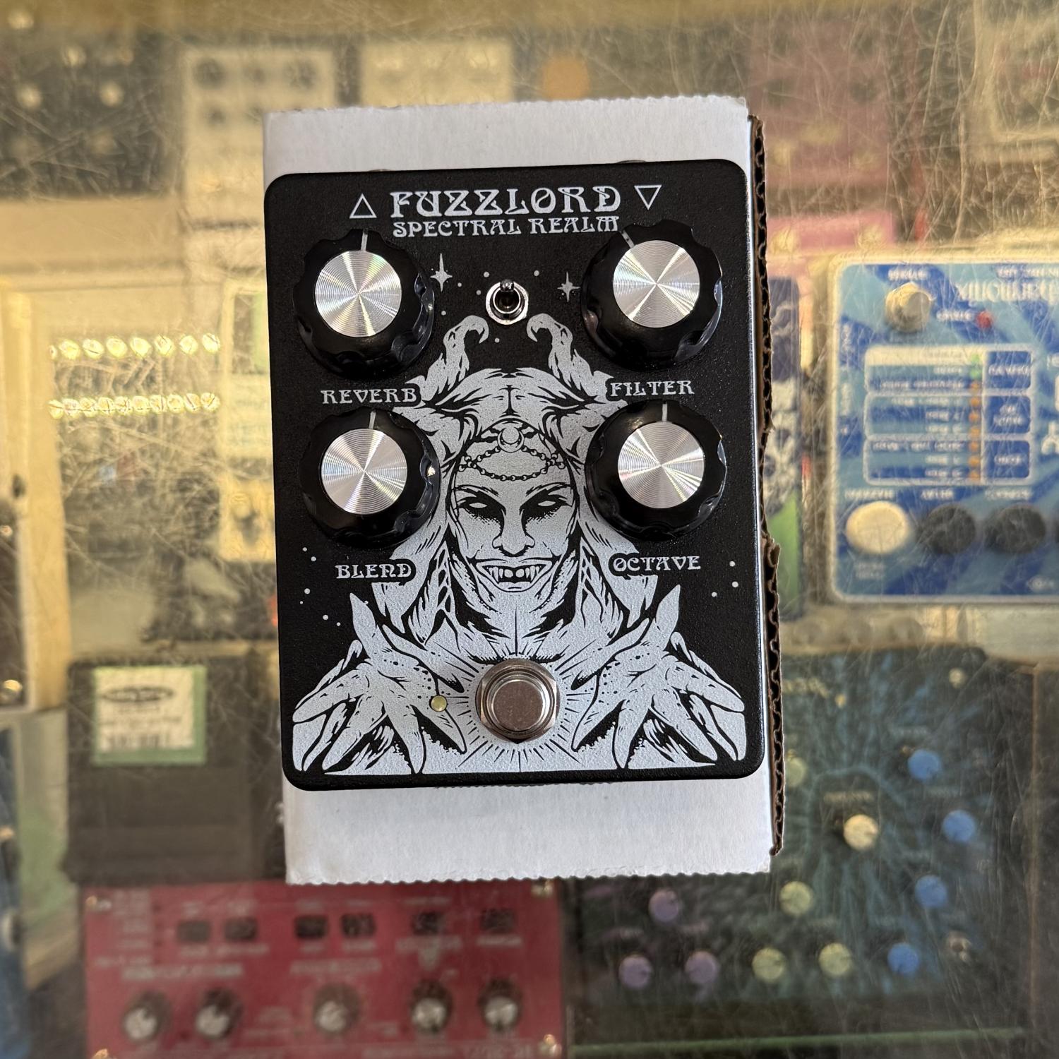 fuzzlord pedals Fuzzlord Spectral Realm Octave Reverb USED – Twin Town Guitars