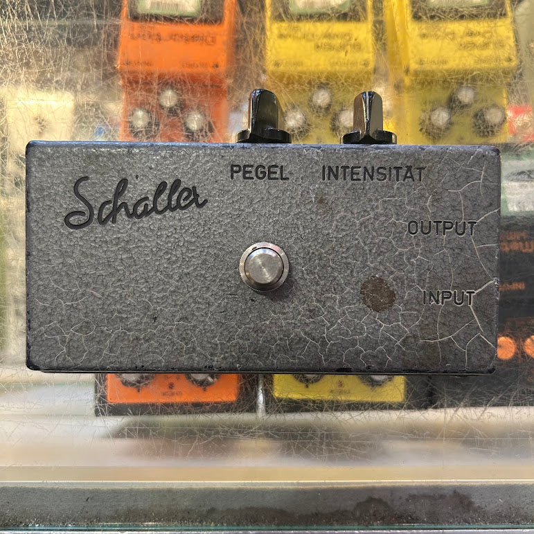 schaller fuzz pedal Schaller Fuzz 1960s Made in West Germany BC 173 Transistors in Iron Ca – Twin Town Guitars