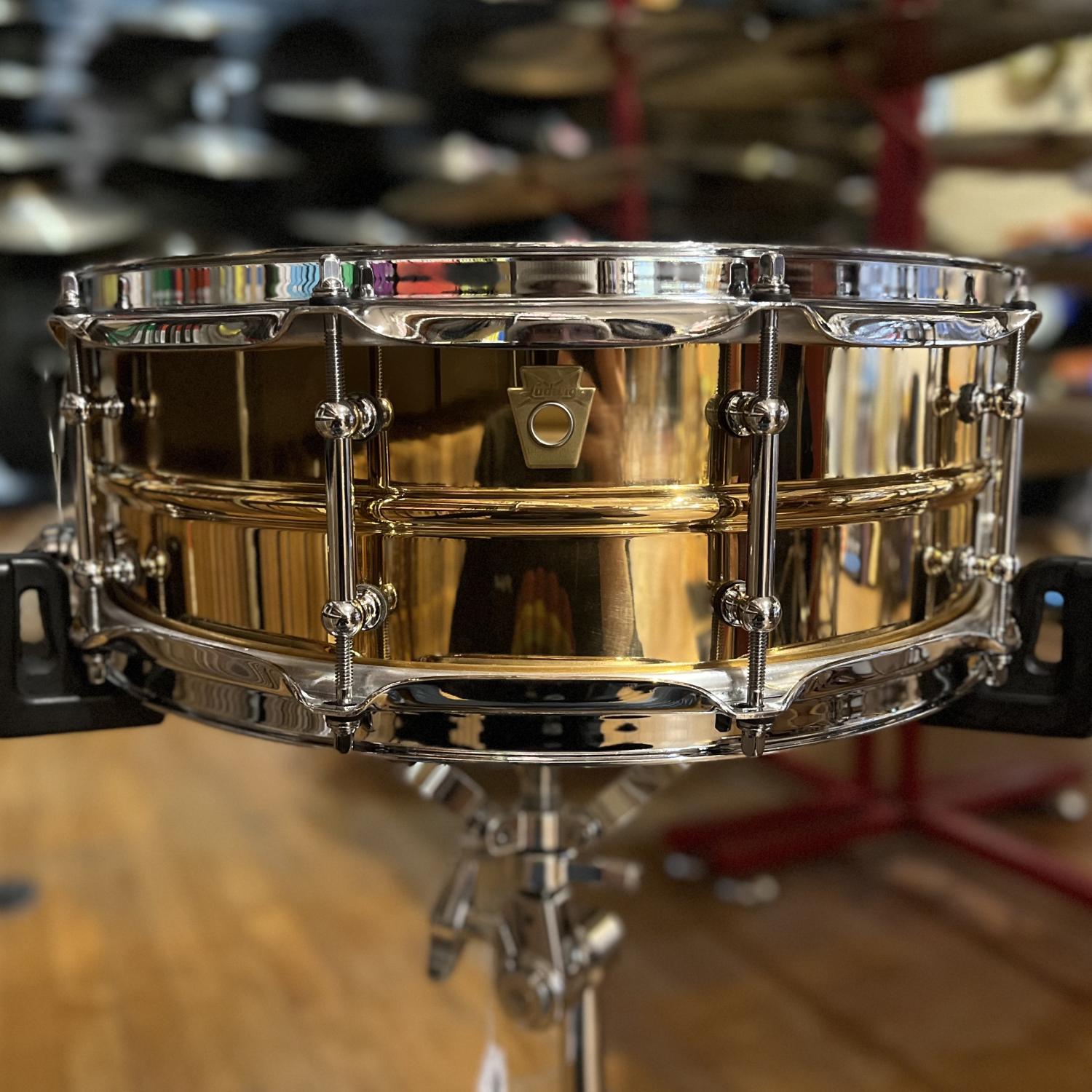 The Drum Shop at Twin Town Guitars – Page 54