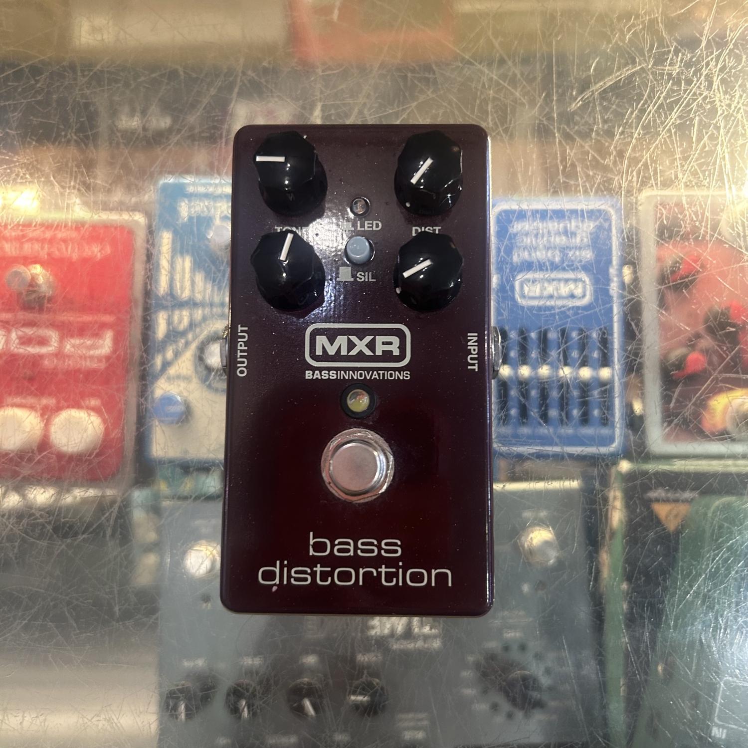 MXR Bass Distortion Effects Pedal USED – Twin Town Guitars
