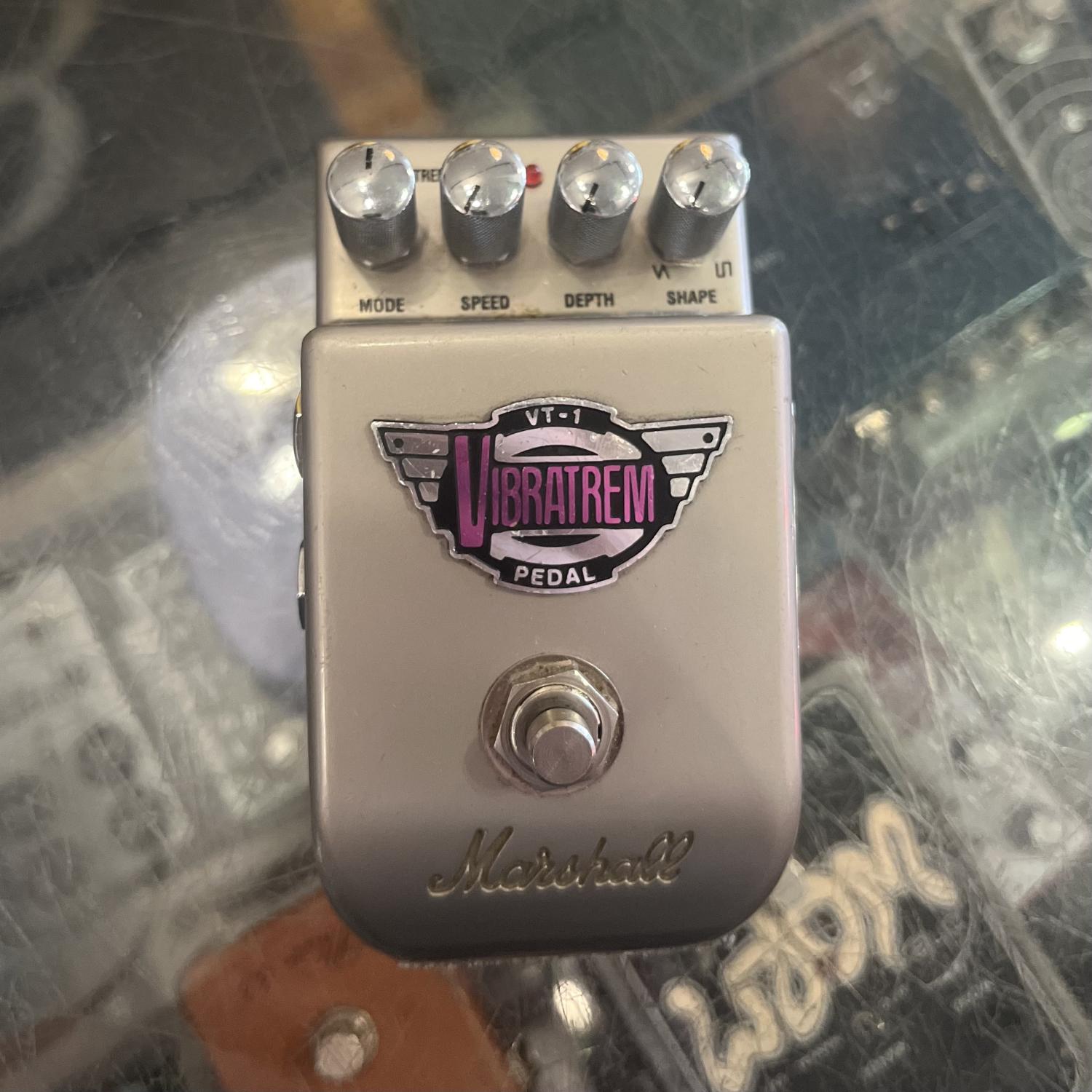 Get some vibration in Vibrato Effects Pedals from Twin Town Guitars