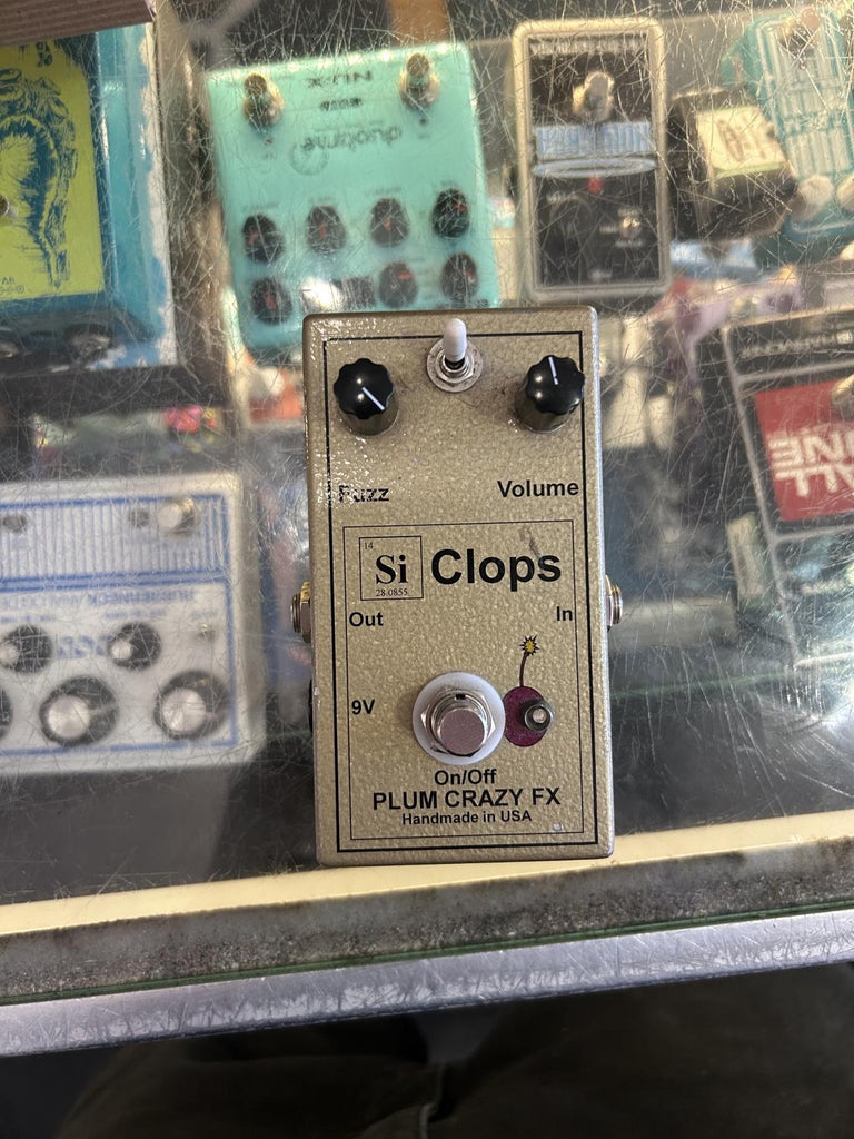 crazy guitar pedals Plum Crazy FX Si Clopse – Twin Town Guitars