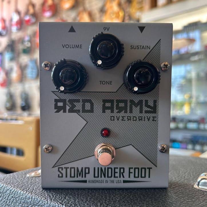 Stomp Under Foot Red Army Vintage Mini Fuzz Effect Pedal – Twin