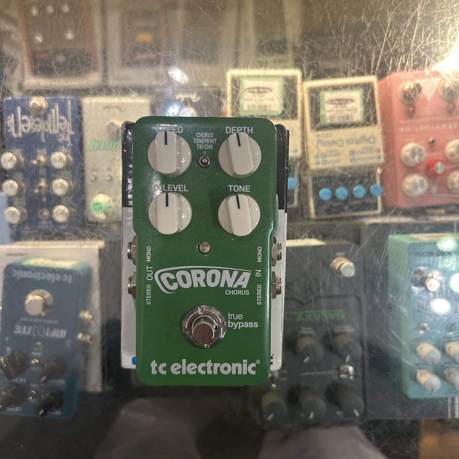 TC Electronics Corona Chorus Effects Pedal USED – Twin Town Guitars