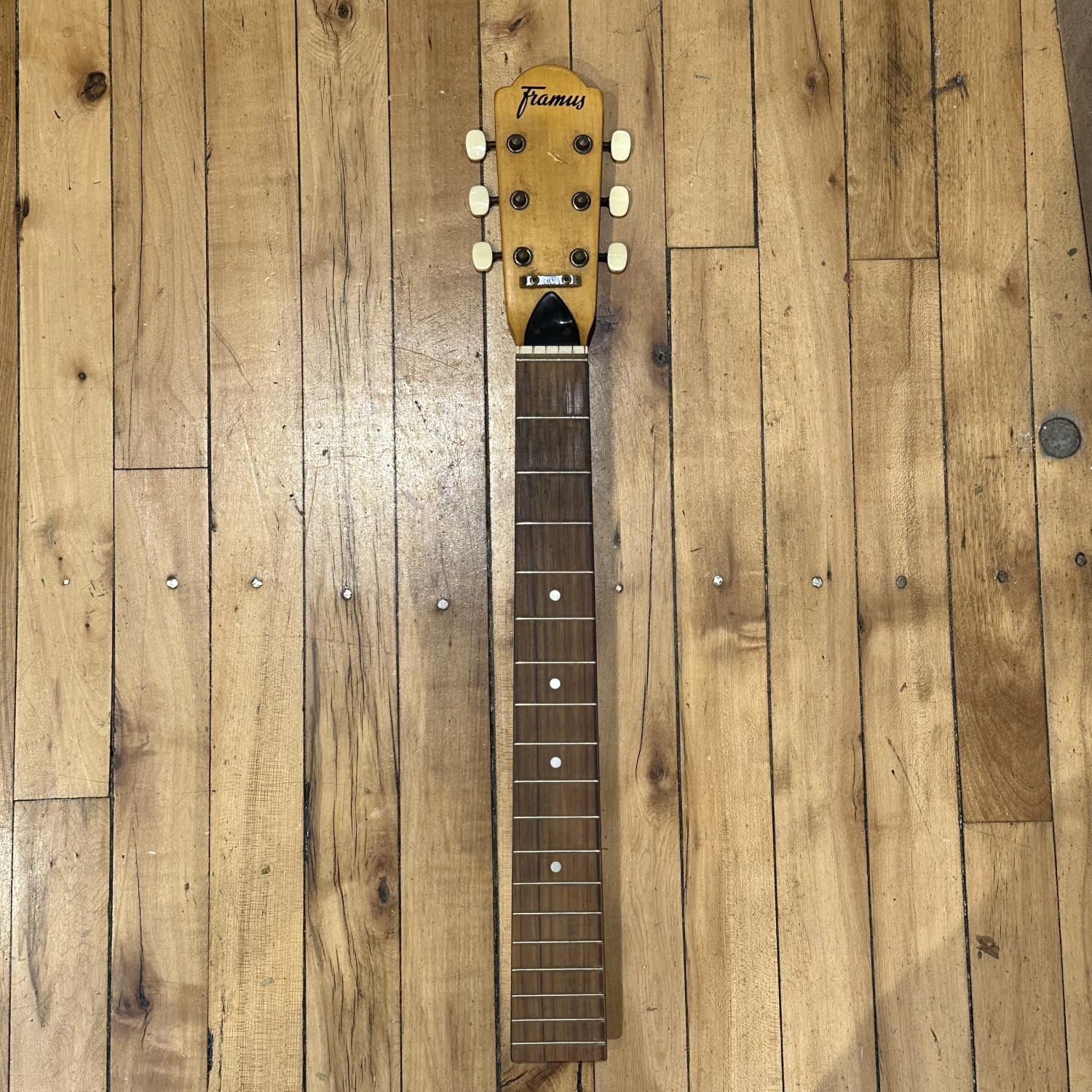 Parts for Guitars – Page 10 – Twin Town Guitars